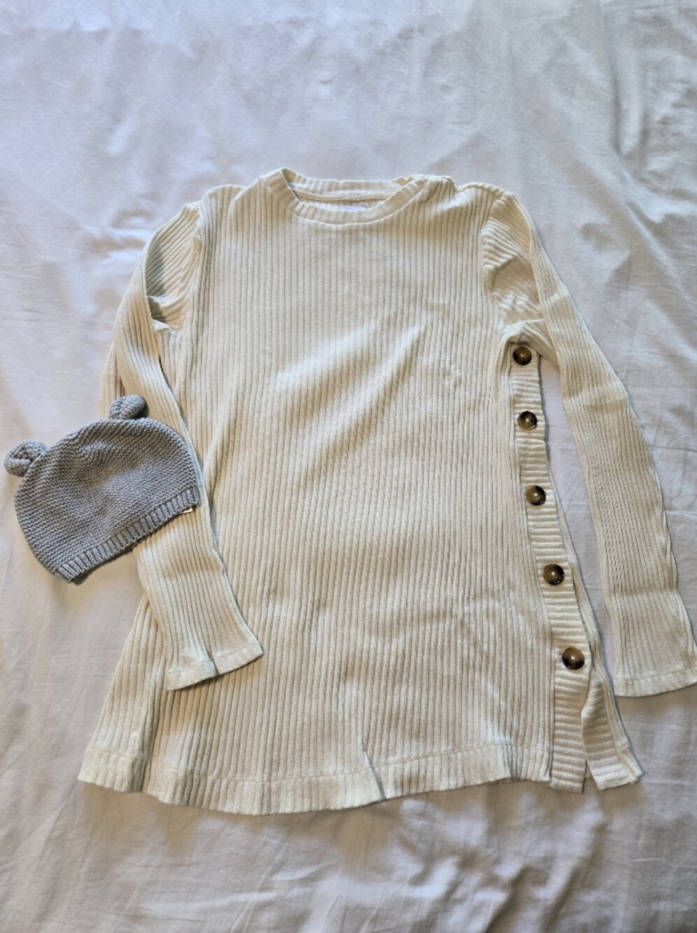 GAP Maternity Cotton Blend Ribbed Long Sleeve Size M, Baby Knit Hat Bundle